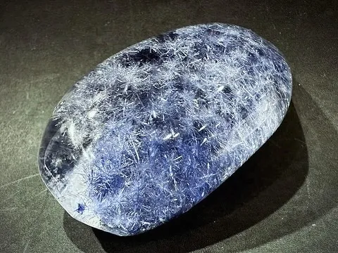 Dumortierite in Quartz