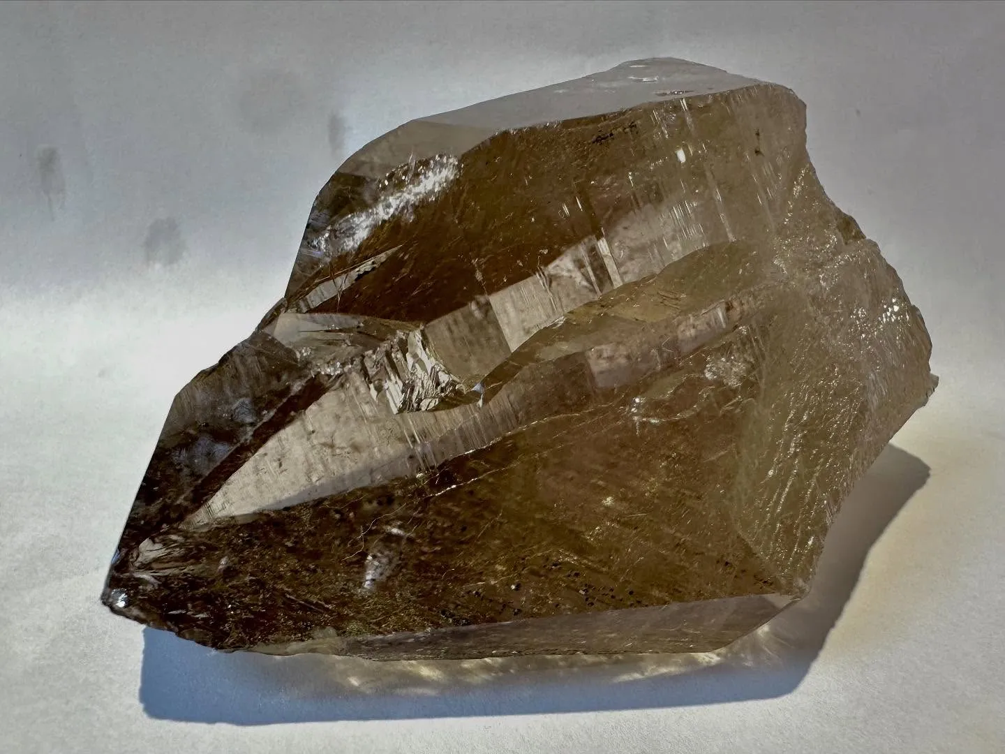アルプス水晶 (スモーキークォーツ)