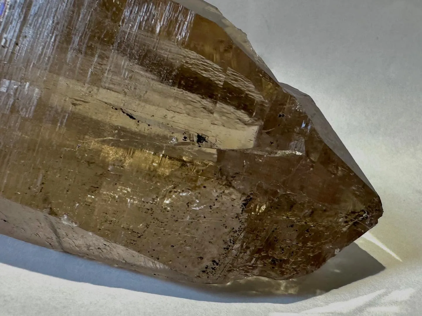 アルプス水晶 (スモーキークォーツ)