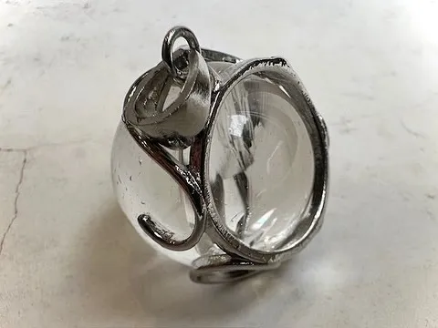 アイリスクォーツ