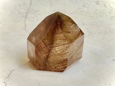 オレンジルチルクォーツ