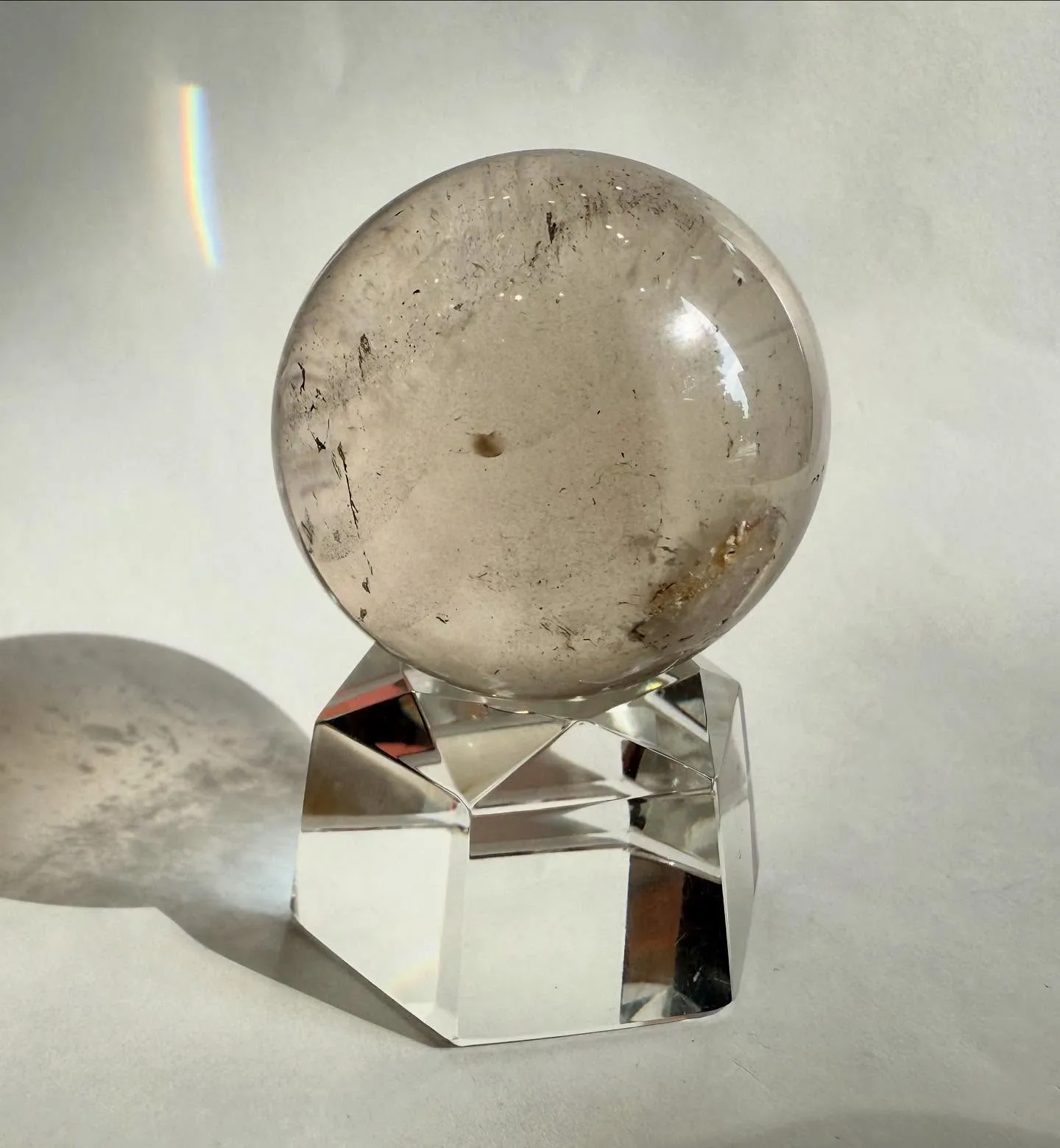 スモーキーファントムクォーツ