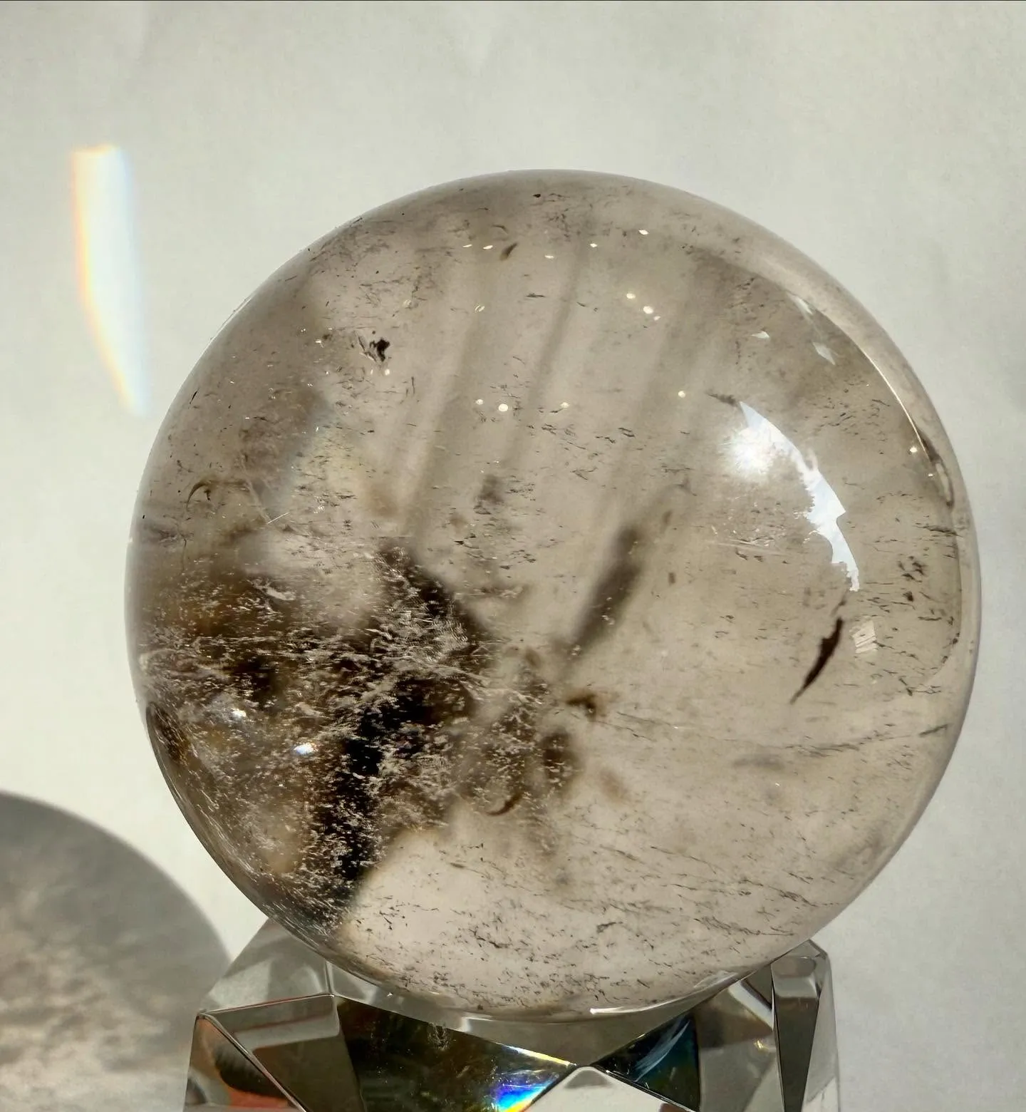 スモーキーファントムクォーツ