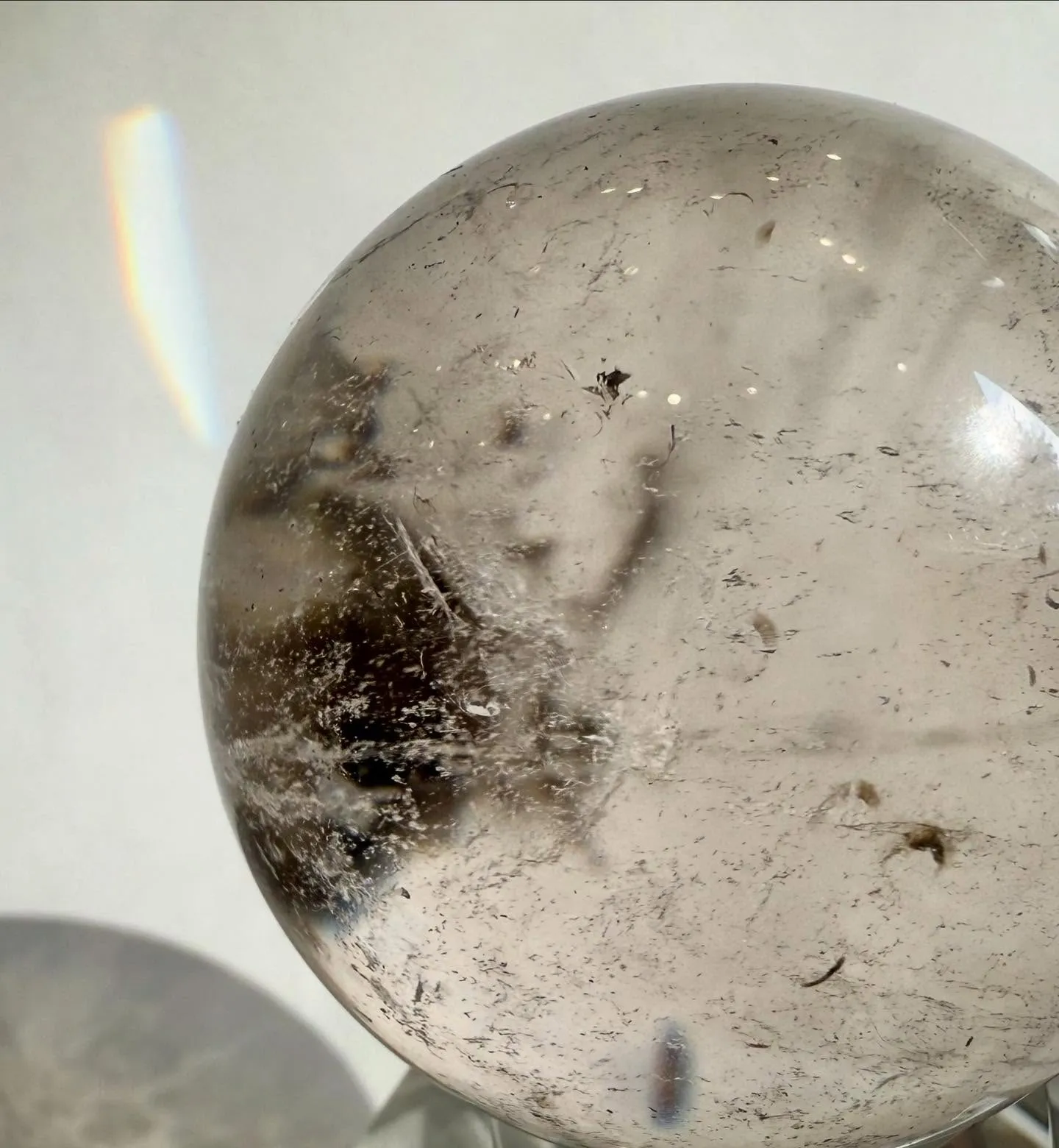 スモーキーファントムクォーツ