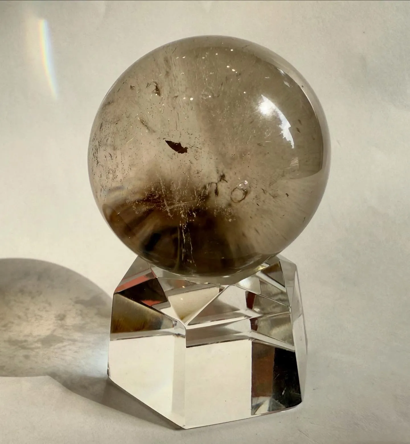 スモーキーファントムクォーツ