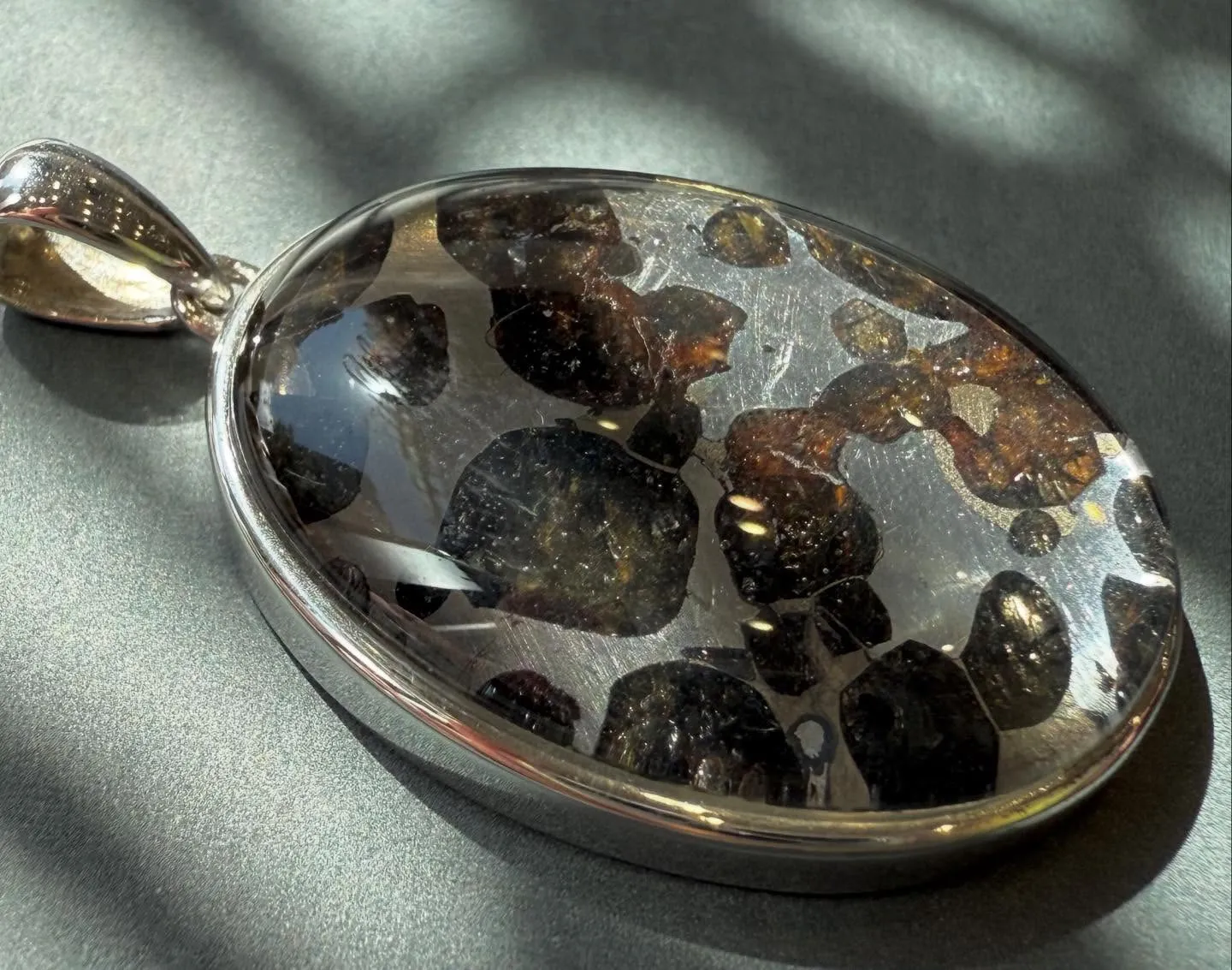 パラサイト隕石