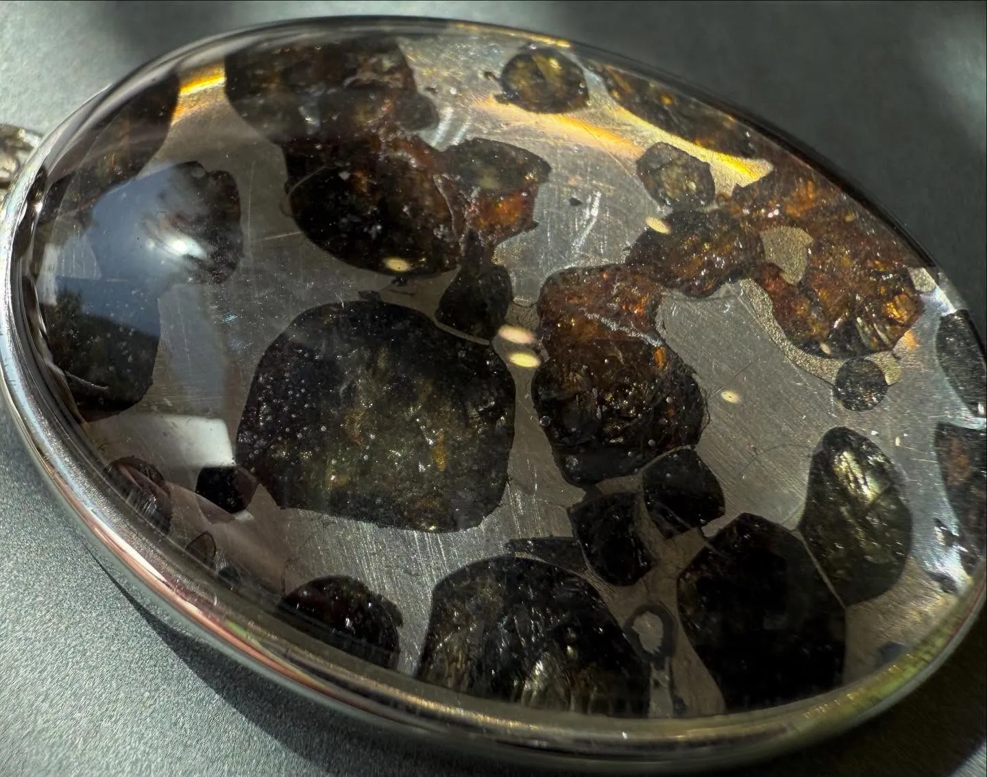 パラサイト隕石