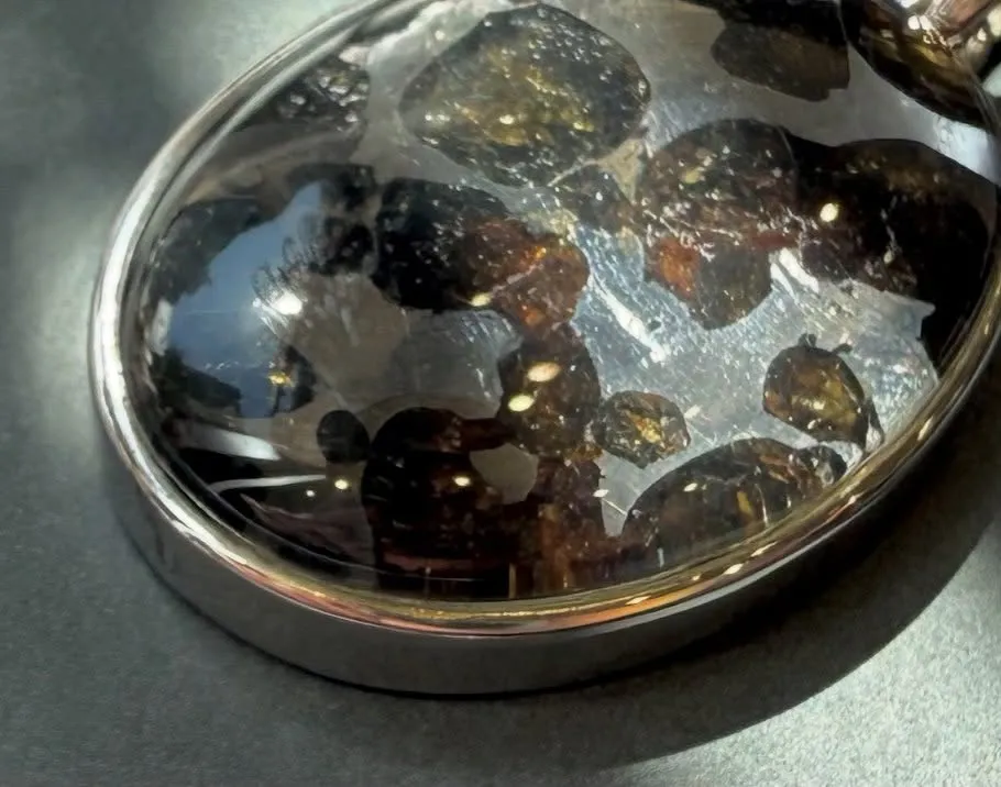 パラサイト隕石