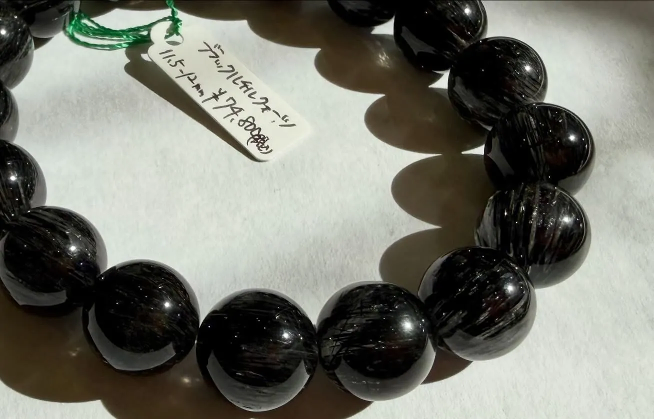 ブラックルチルクォーツ