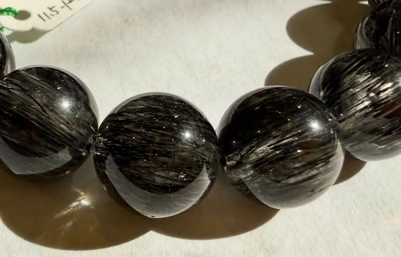 ブラックルチルクォーツ