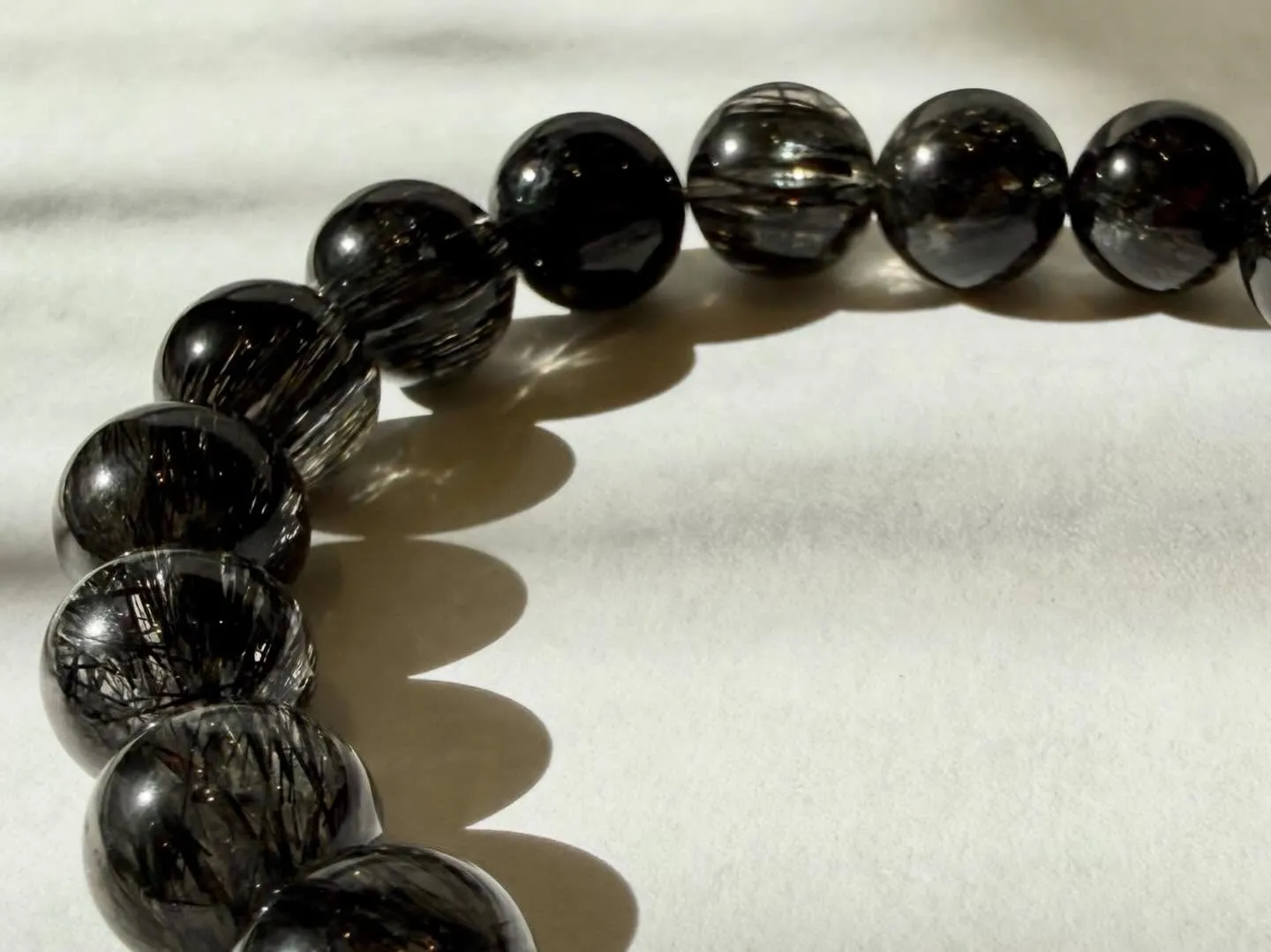 ブラックルチルクォーツ