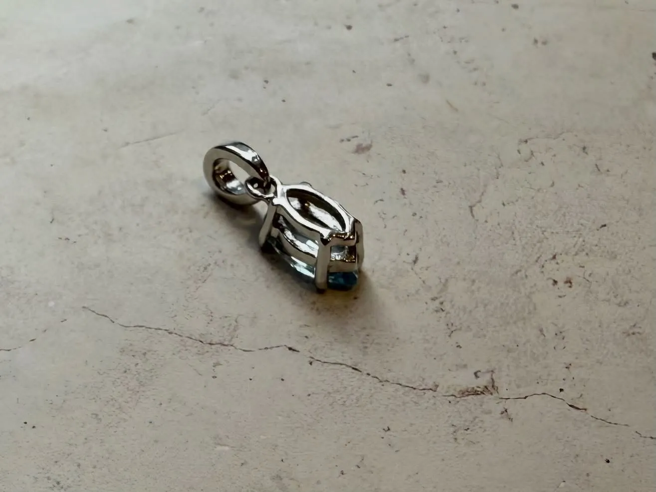 スイスブルートパーズ