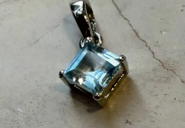 スイスブルートパーズ