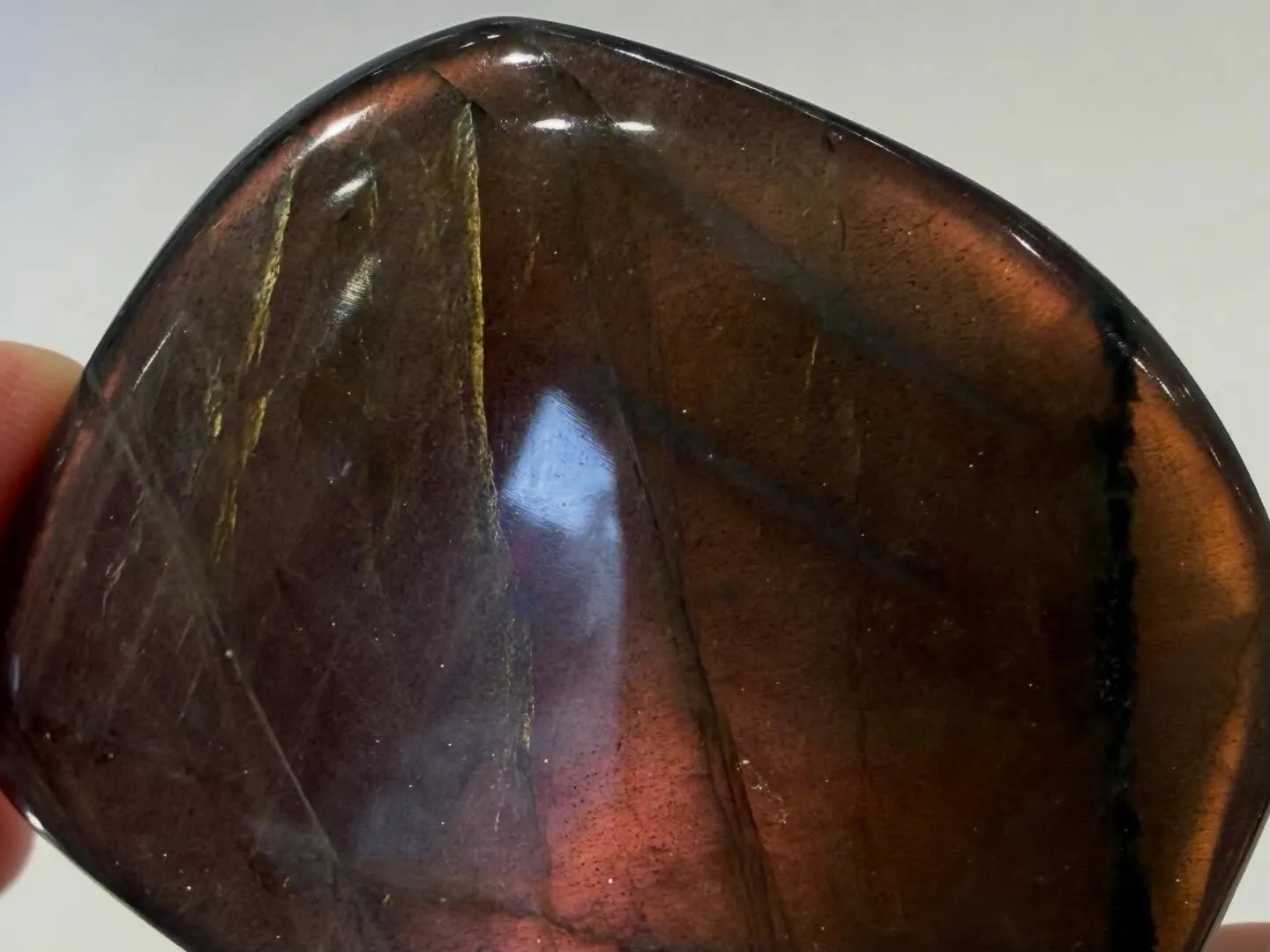 ピンクラブラドライト