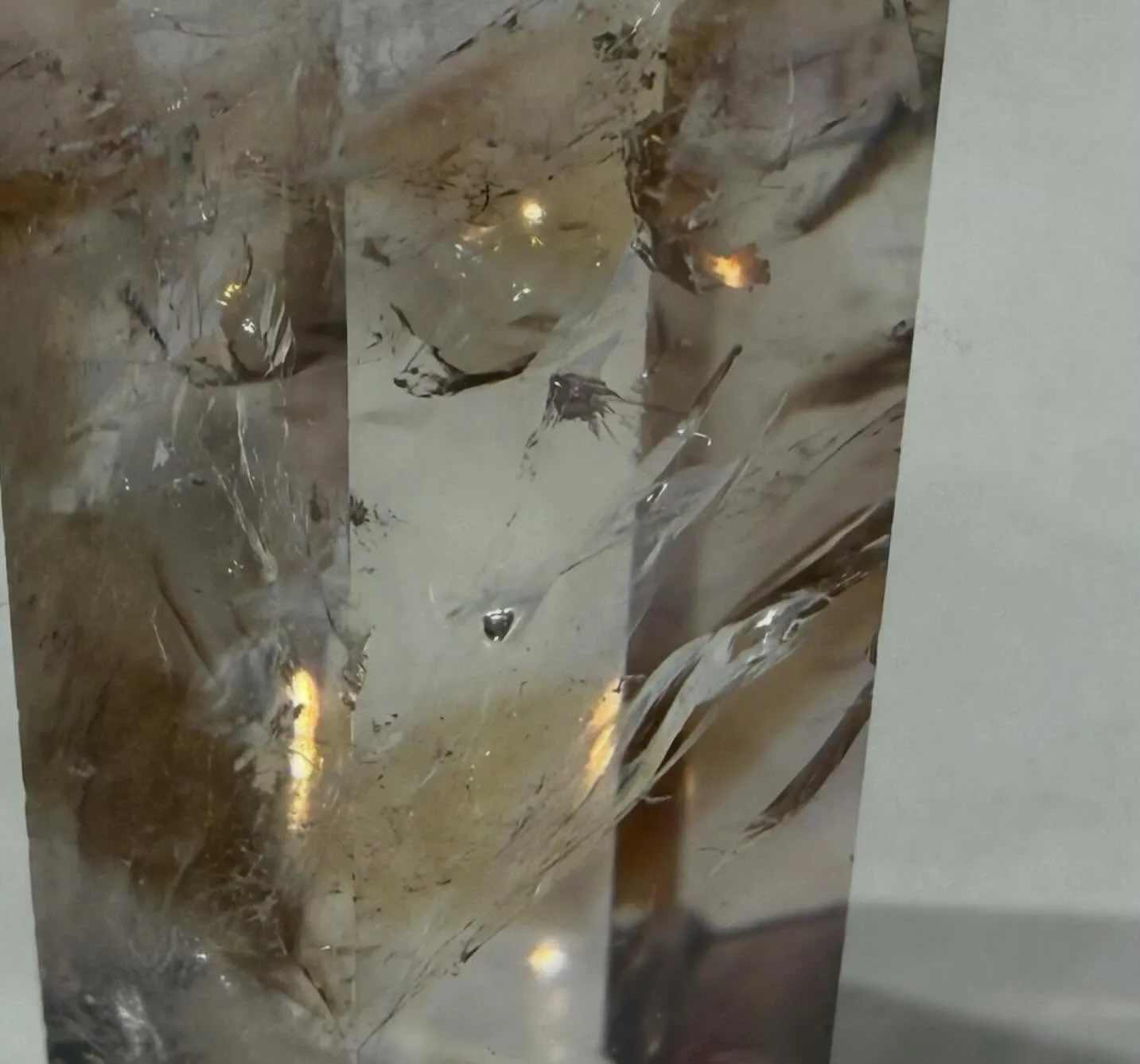 パウエライト・ファントム・アメジスト