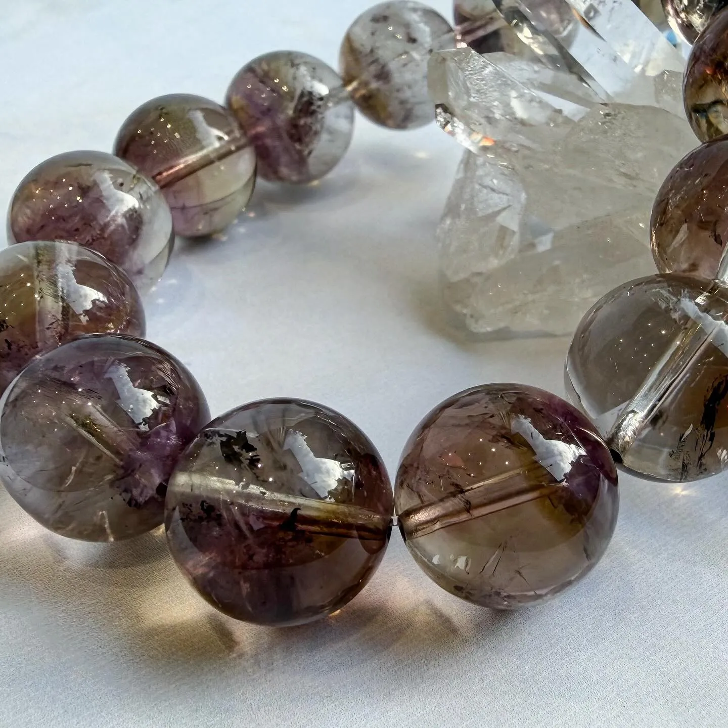 ブランドバーグアメジスト