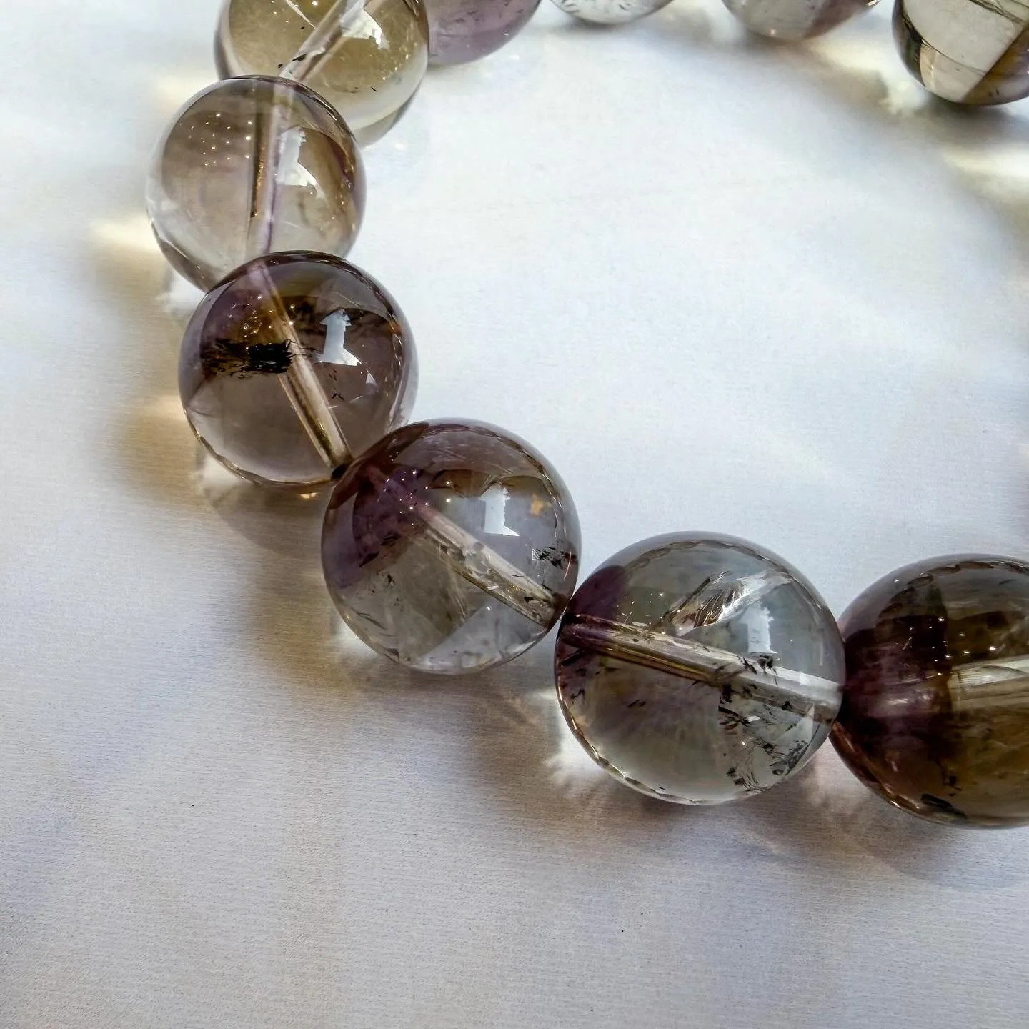 ブランドバーグアメジスト