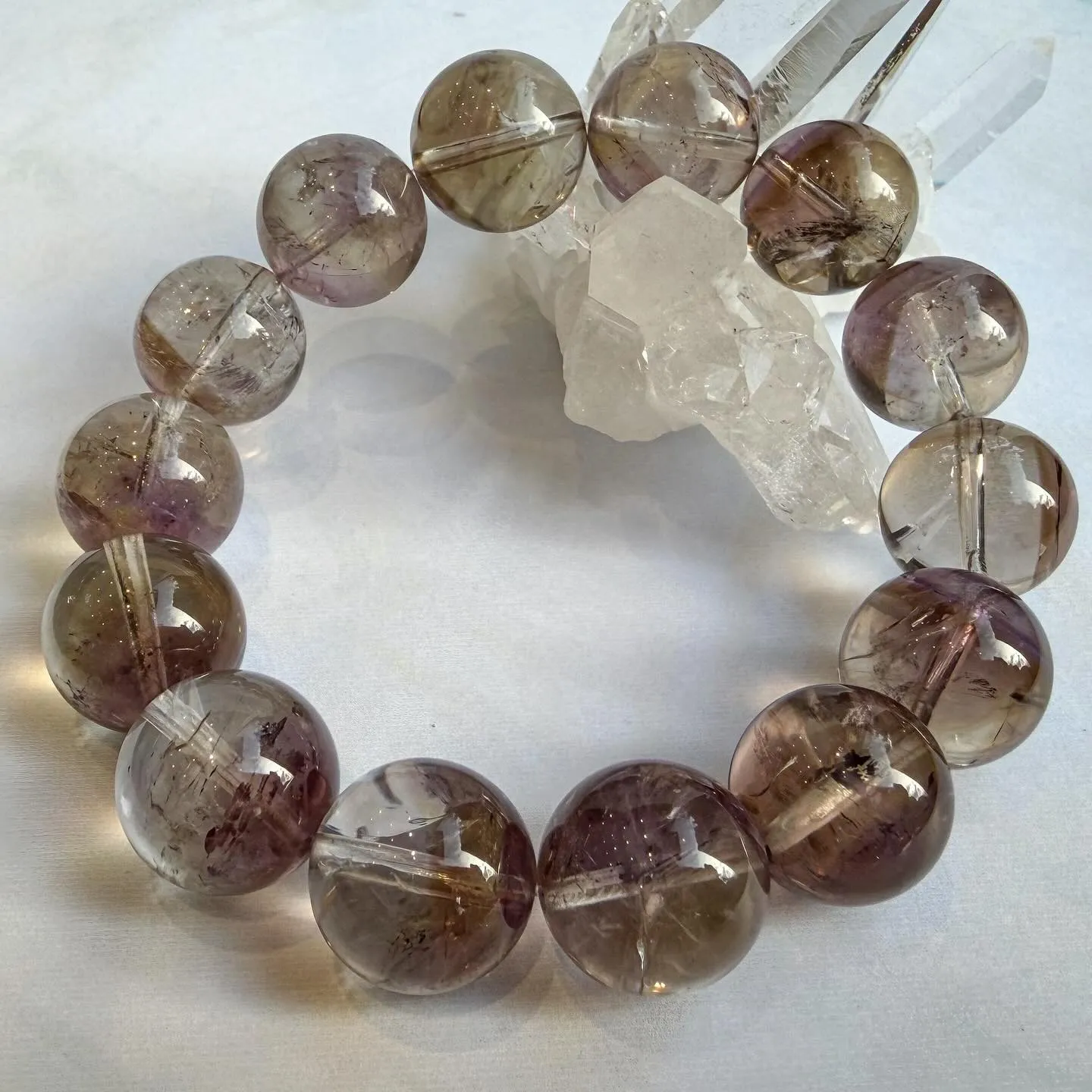 ブランドバーグアメジスト