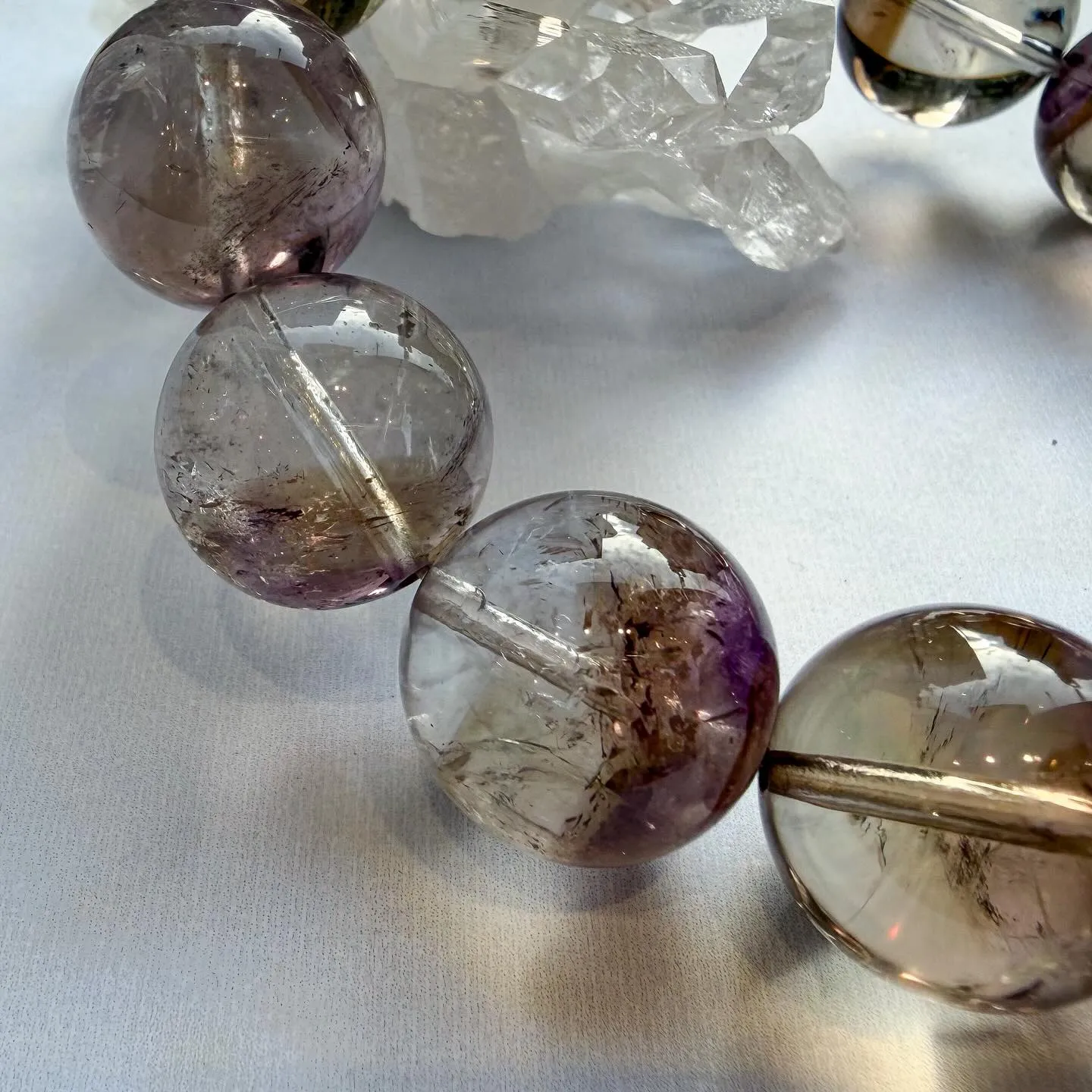 ブランドバーグアメジスト