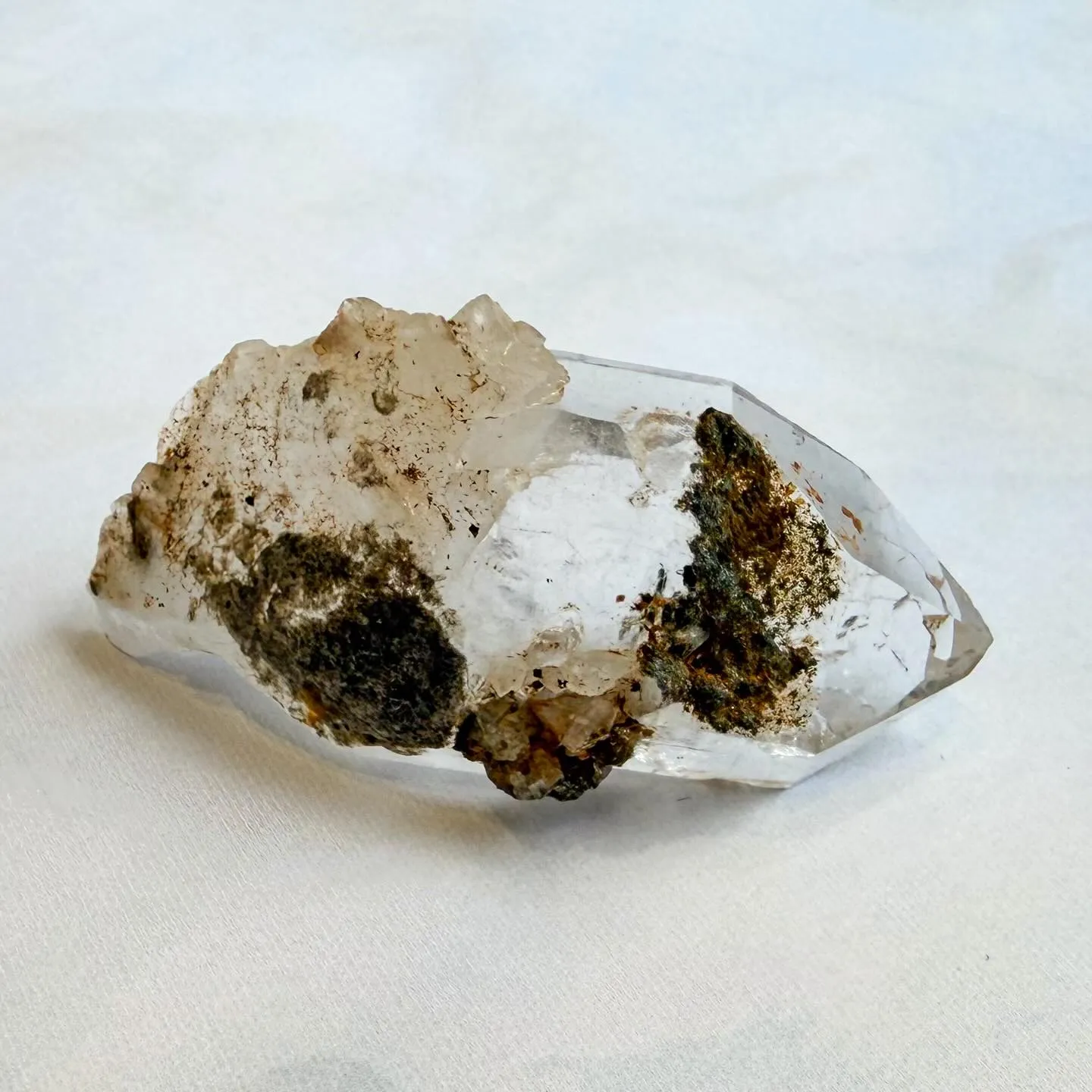 マニハール産水晶