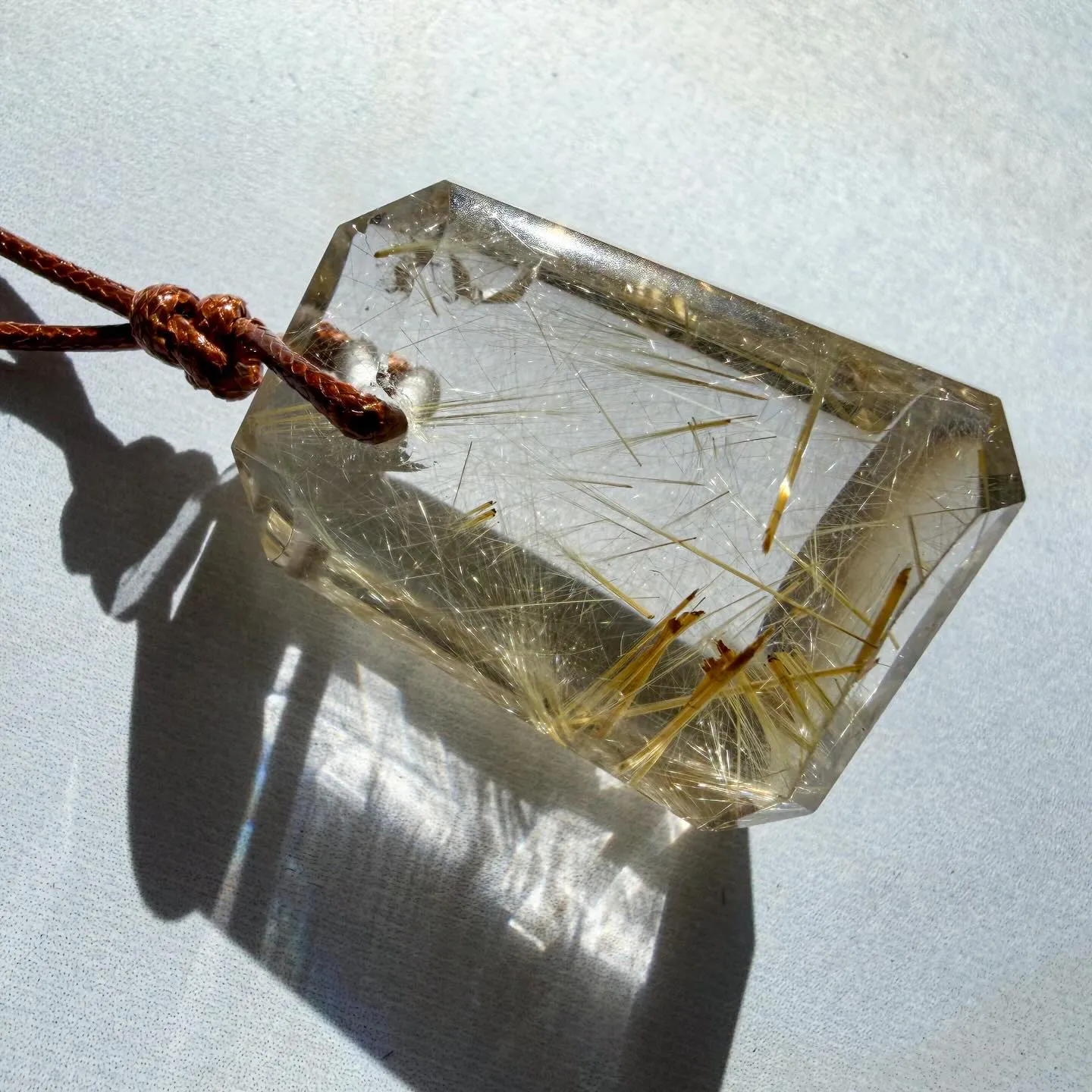 ゴールデンルチルクォーツ