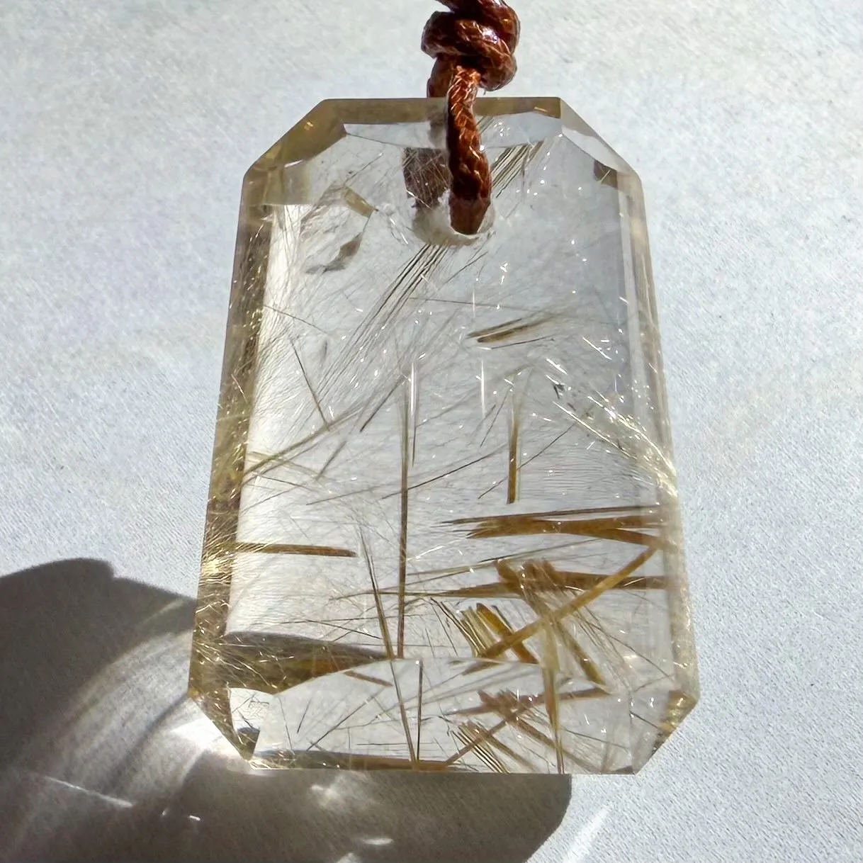 ゴールデンルチルクォーツ