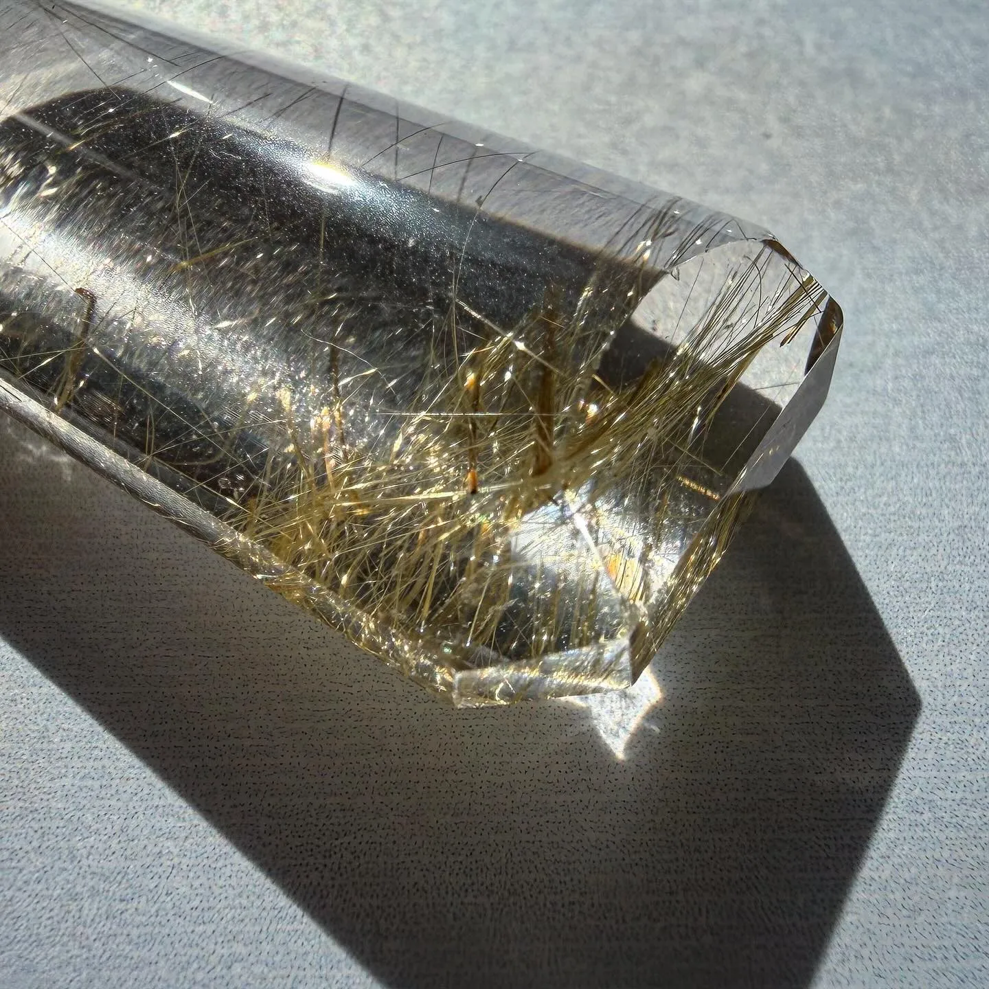 ゴールデンルチルクォーツ