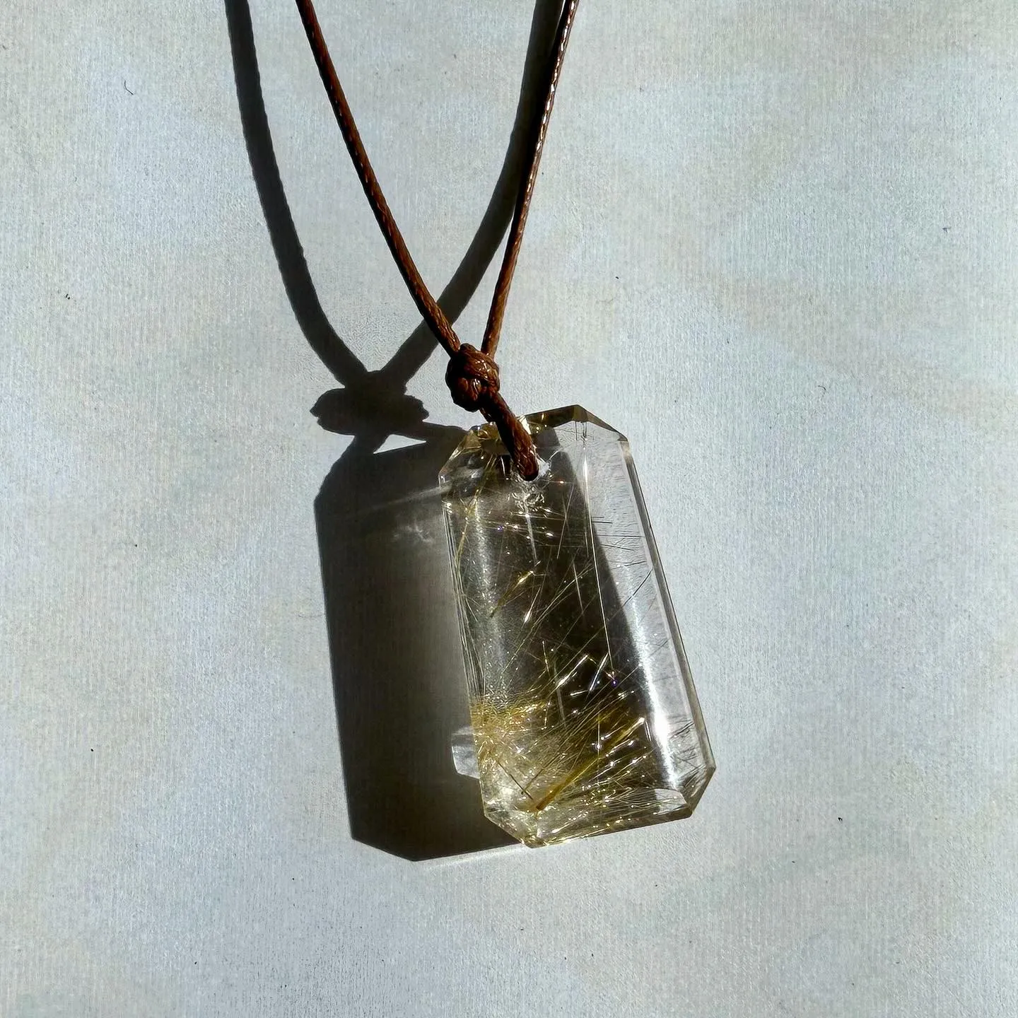 ゴールデンルチルクォーツ