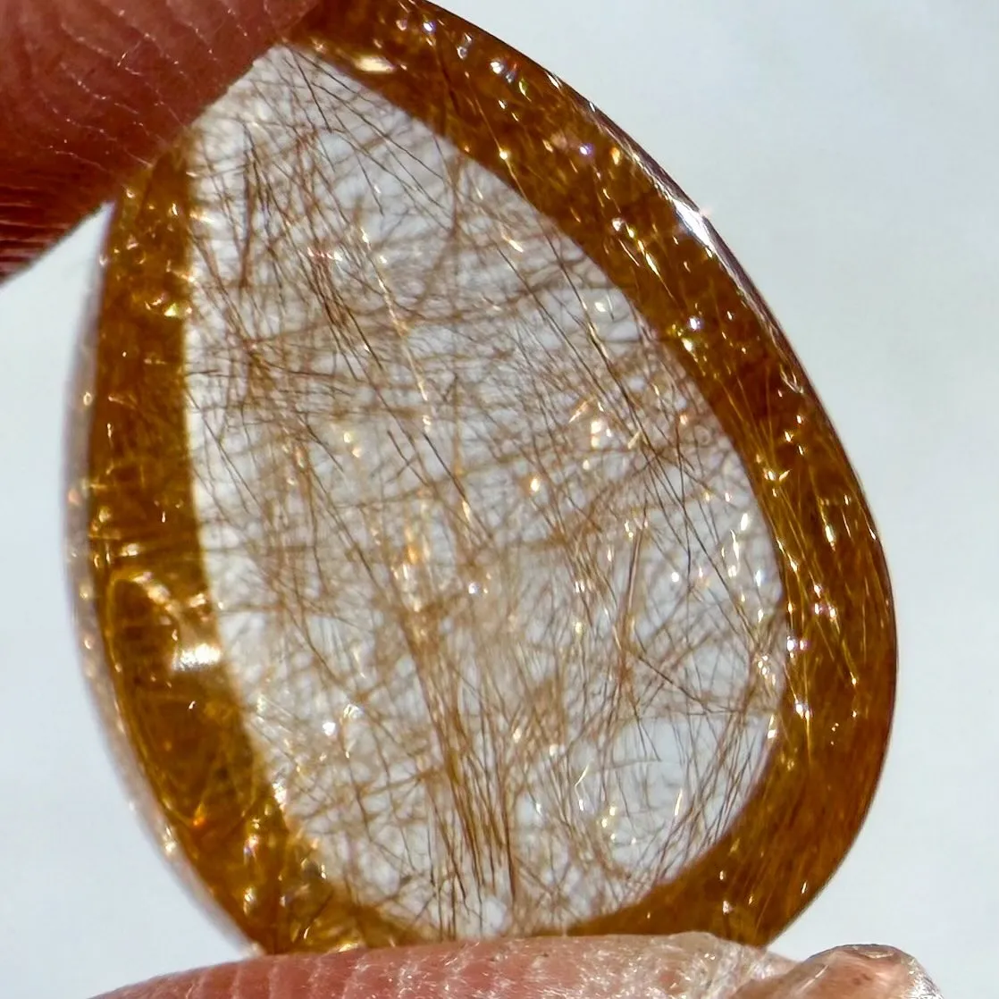 ゴールデンルチルクォーツ