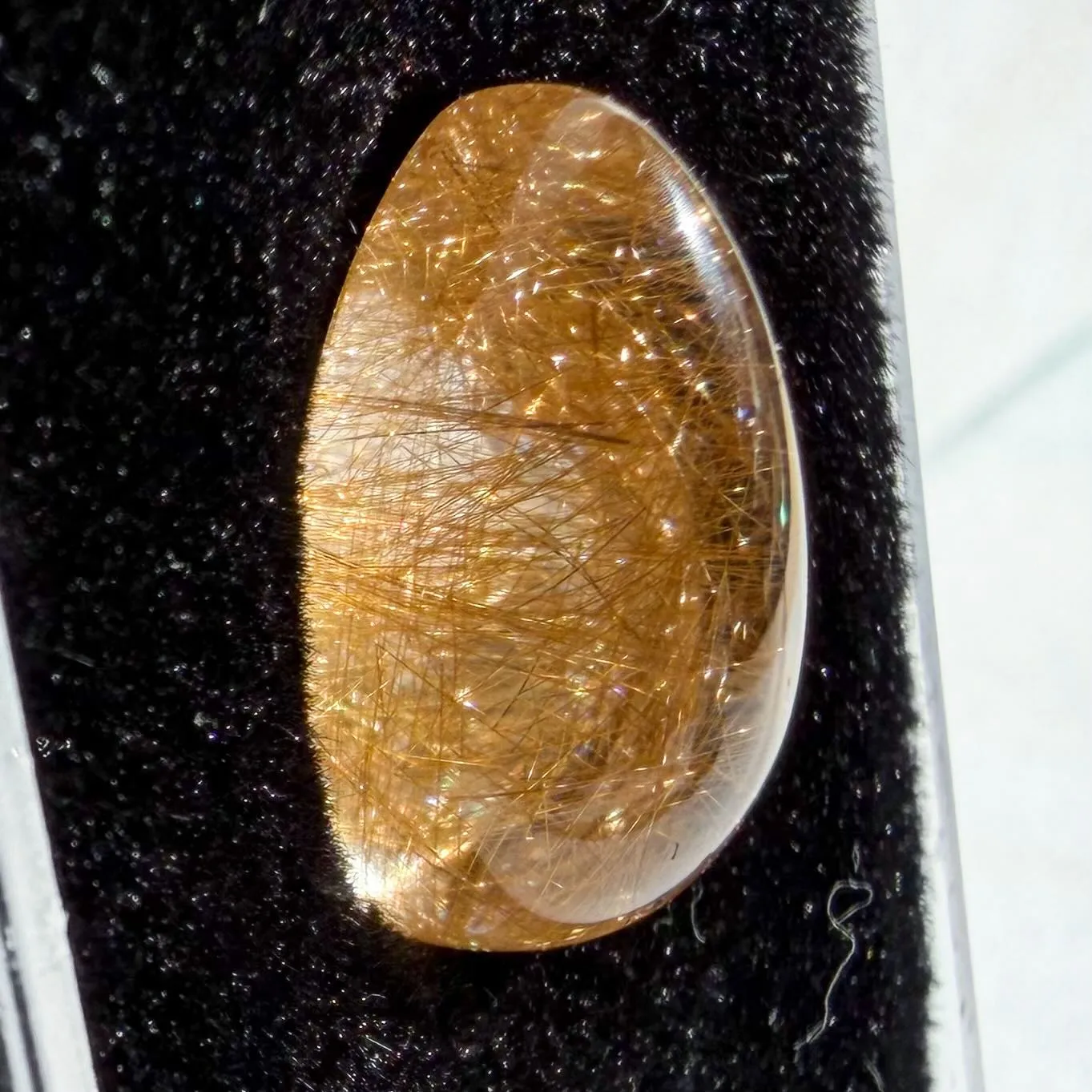 ゴールデンルチルクォーツ