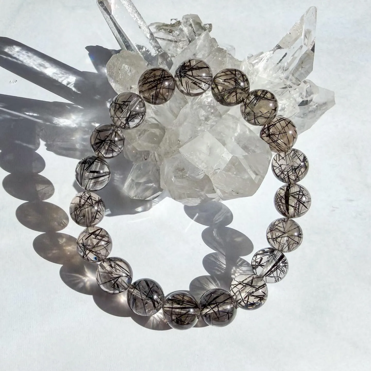 スモーキーブラックルチルクォーツ