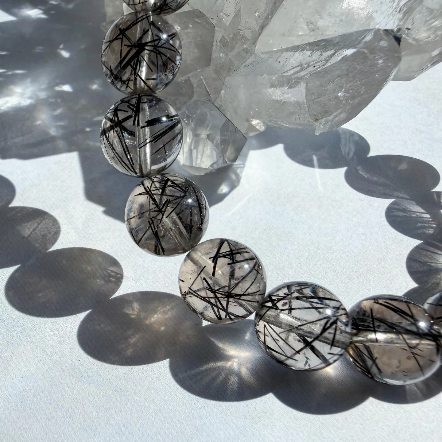 スモーキーブラックルチルクォーツ