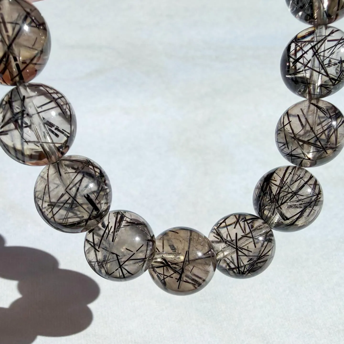 スモーキーブラックルチルクォーツ