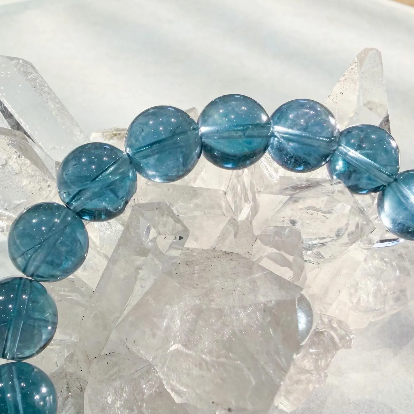 ブルーフローライト