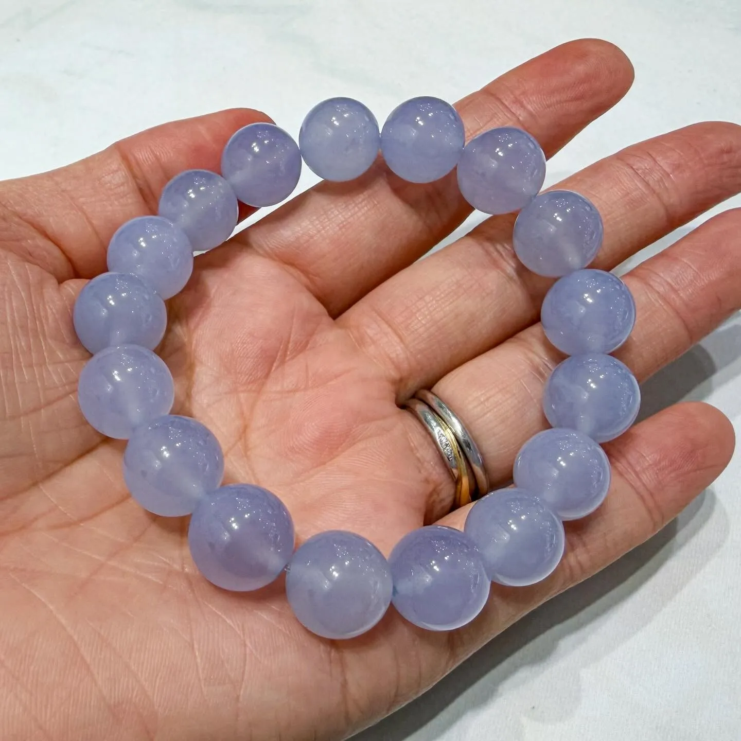 ブルーカルセドニー