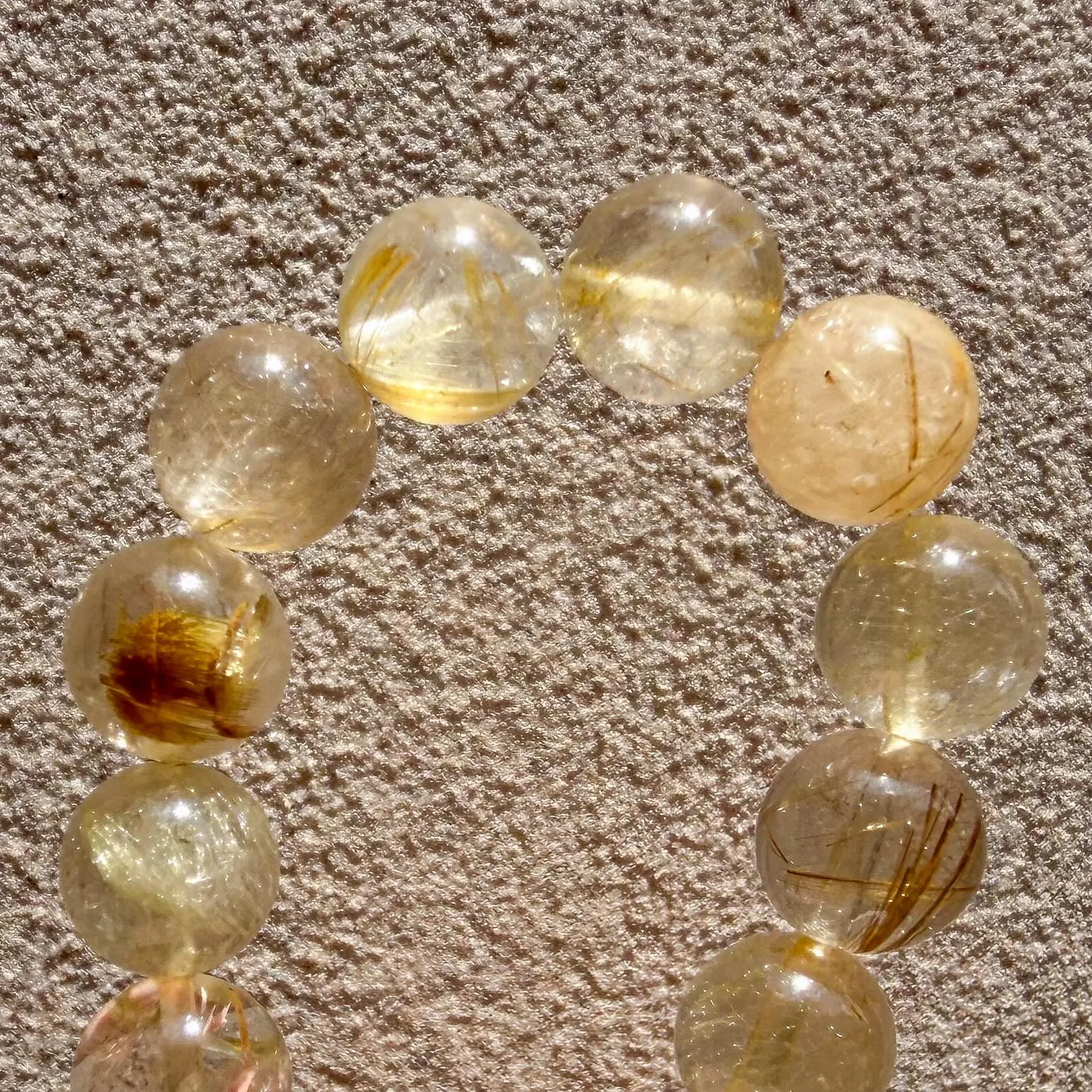 ゴールデンルチルクォーツ